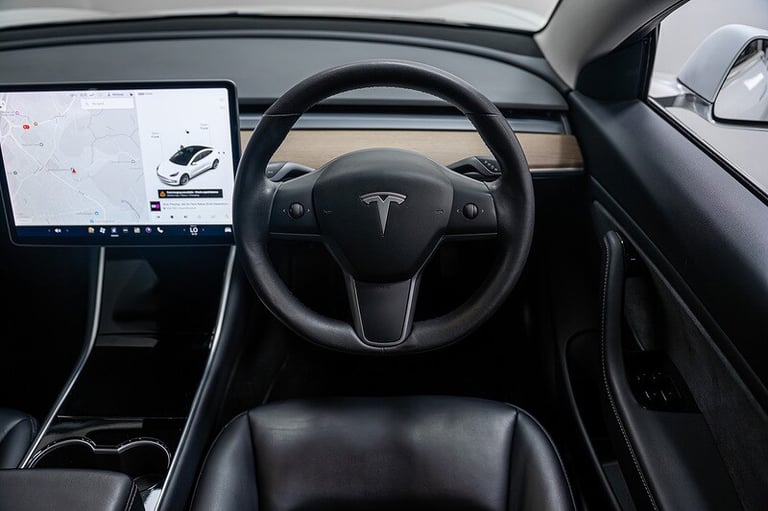 2020 Tesla Model 3 Long Range Saloon Electric Automatic