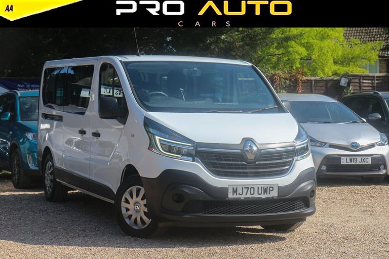 image for 2020 Renault Trafic 2.0 dCi ENERGY 30 Business LWB Euro 6 (s/s) 5dr (9 Seat) MPV Diesel Manual