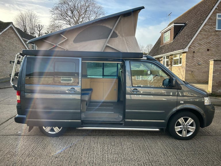 Volkswagen California - Electric Roof, Diesel Heating, Auto - Campervan For Sale