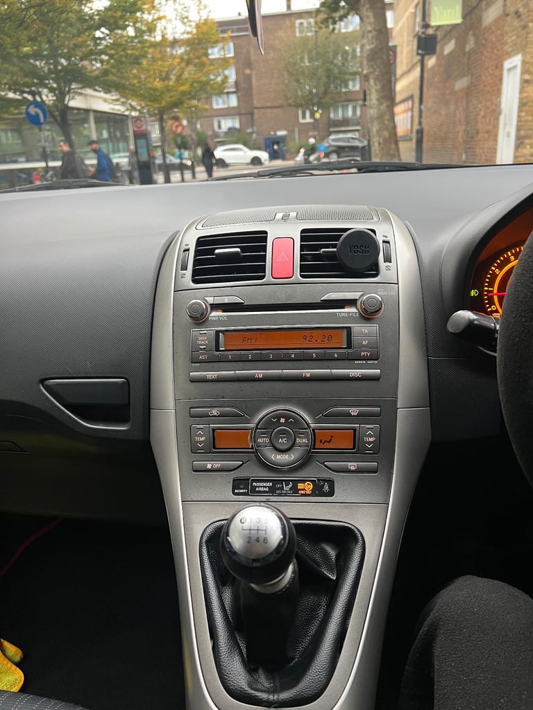 Toyota, AURIS, Hatchback, 2009, Manual, 1329 (cc), 5 doors
