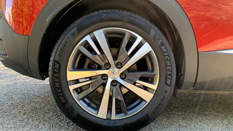 2024 Peugeot 3008 1.6 12.4kWh Allure SUV 5dr Petrol Plug-in Hybrid e-EAT Euro 6 (s/s) (180 ps SUV...