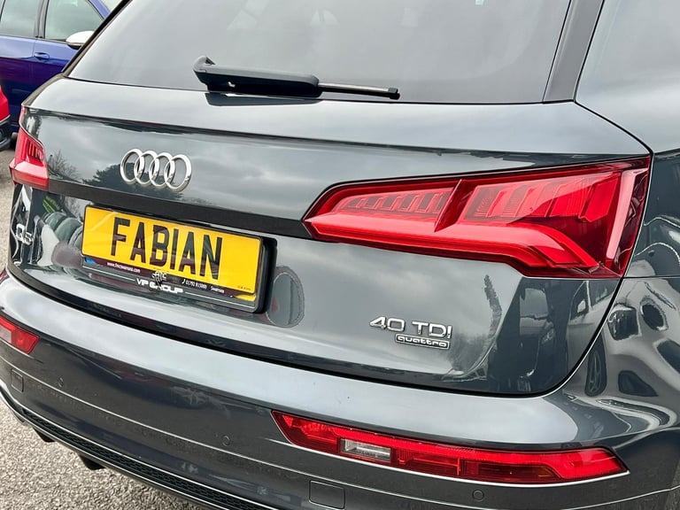 2020 Audi Q5 2.0 TDI 40 Black Edition S Tronic quattro Euro 6 *1 Owner - Value*