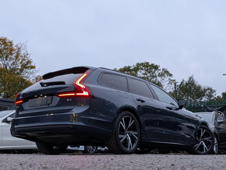 2022 Volvo V90 2.0 B4 MHEV Plus Auto Euro 6 (s/s) 5dr ESTATE Petrol/Electric Hybrid Automatic