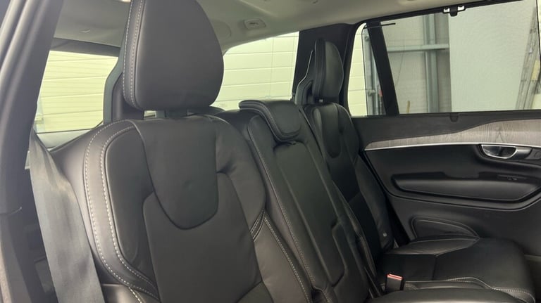 2023 Volvo XC90 Plus, B5 AWD mild hybrid, Diesel, Dark, 7 Seats (Panoramic Sunroof, BLIS) Estate ...