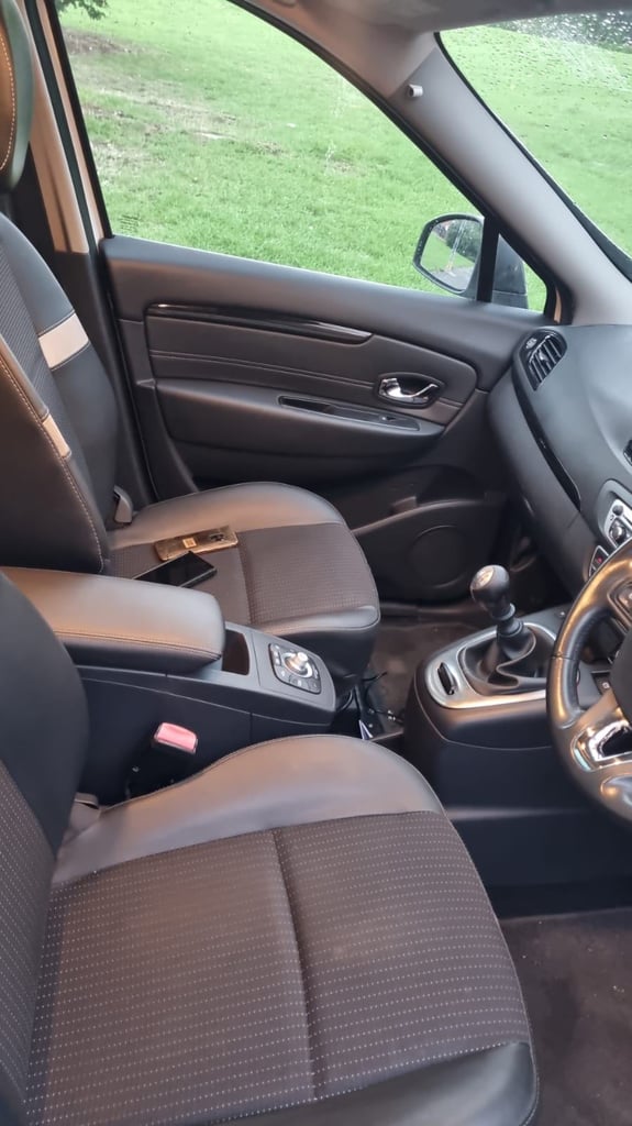 Renault, SCENIC, MPV, 2014, Manual, 1461 (cc), 5 doors