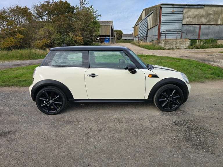 image for 2010 MINI Hatch 1.6 One 3dr HATCHBACK Petrol Manual