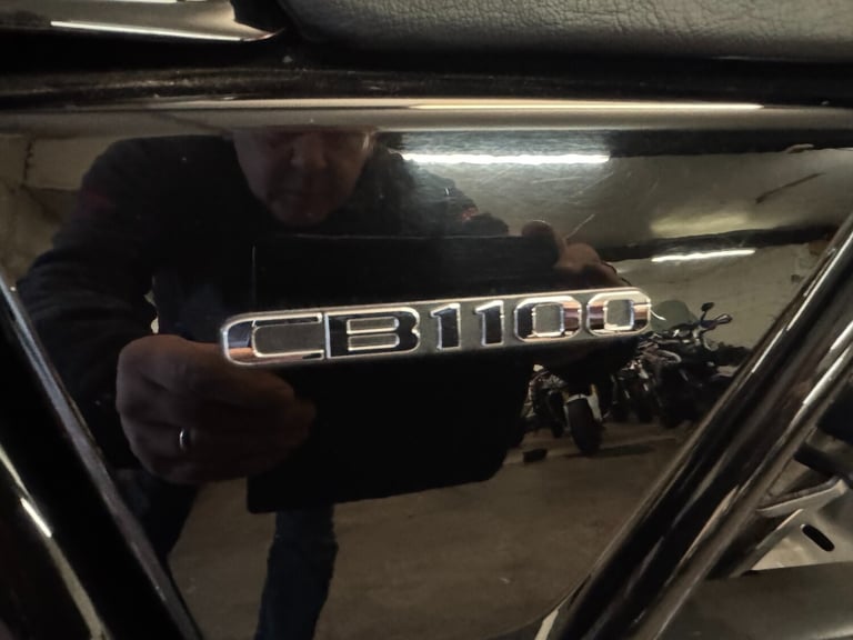 2013 Honda CB 1100 ADE  8300 MILES BLACK RETRO CLASSIC MOTORCYCLE Roadster Petrol Manual