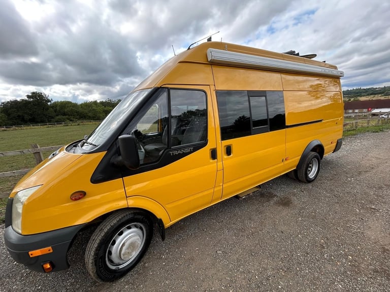 image for FORD TRANSIT 2.4TD 140BHP, *ONLY 28700M*, 1 OWNER, FSH, F&R AIRCON, GENERATOR, 