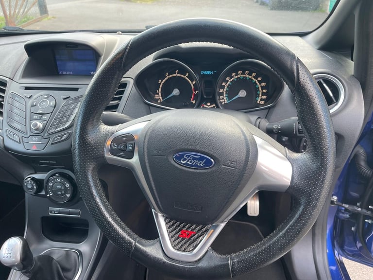 2017 Ford Fiesta 1.0T EcoBoost ST-Line Euro 6 (s/s) 3dr HATCHBACK Petrol Manual