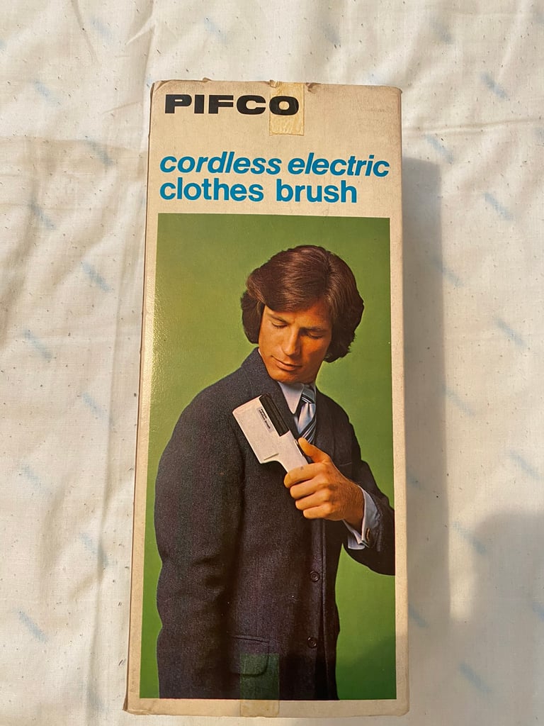Vintage Pifco electric cordless clothes brush