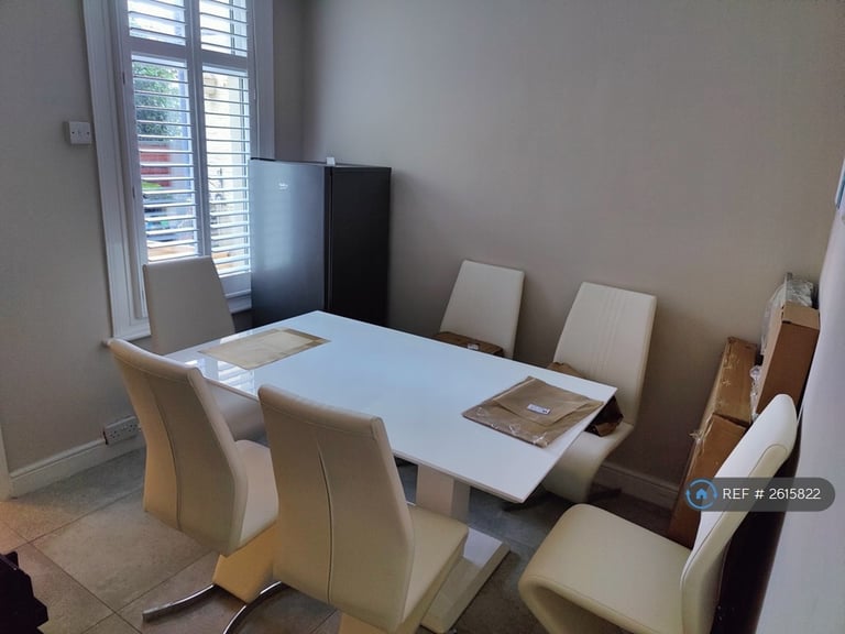 1 bedroom in St. Marys Road, Gillingham, ME7 (#2615822)