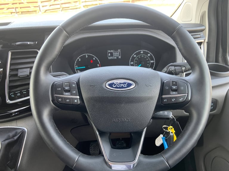 2023 Ford Transit Custom 300 2.0 EcoBlue 130ps L1 D/Cab Limited  Double Cab DIESEL Manual