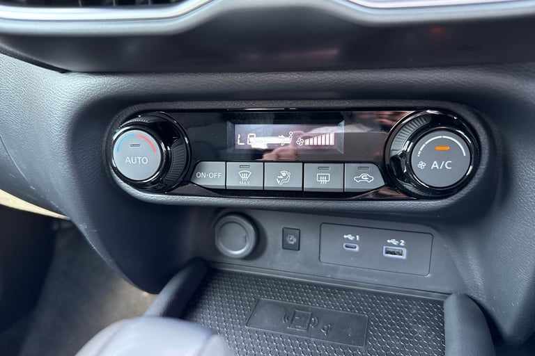 2025 Nissan Juke 1.6 Hybrid N-Connecta 5dr Auto Hatchback Hybrid Automatic