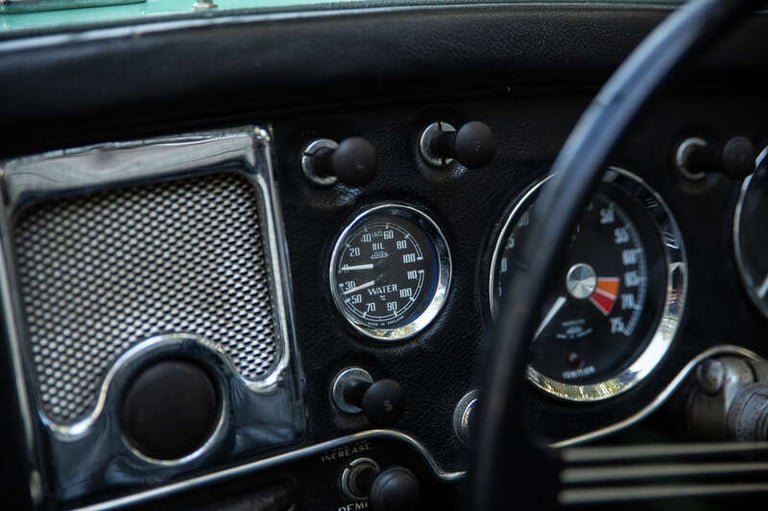 1985 MG MGA TWIN CAM ROADSTER Roadster PETROL Manual