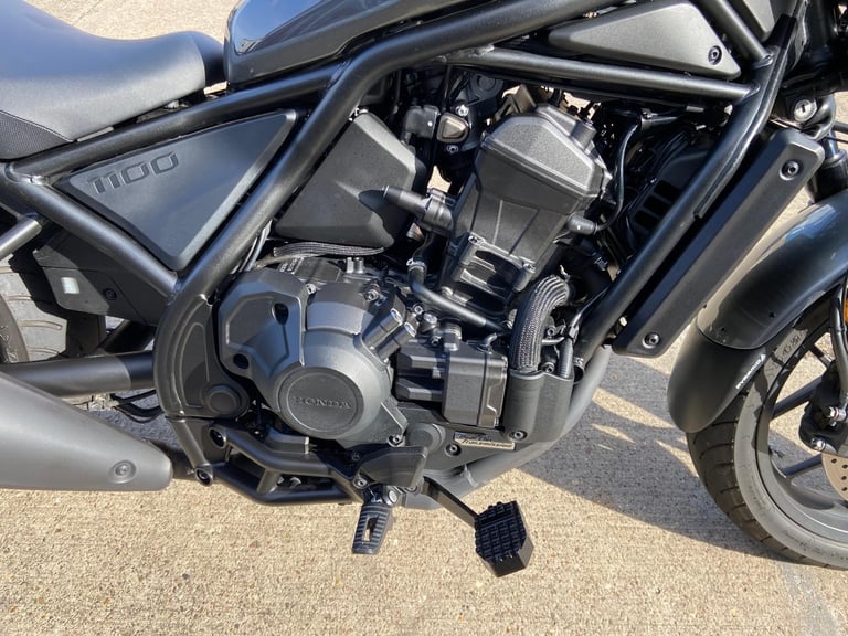 HONDA CMX 1100 D-R, 2024, ONLY 2K, F.S.H. Rebel 1100.