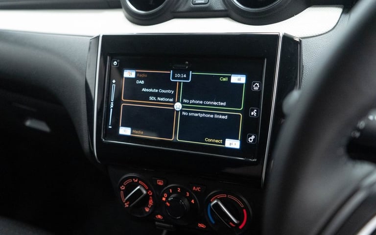 2022 72 SUZUKI SWIFT 1.2 DUALJET MHEV SZ-T HATCHBACK 5DR PETROL HYBRID MANUAL EU