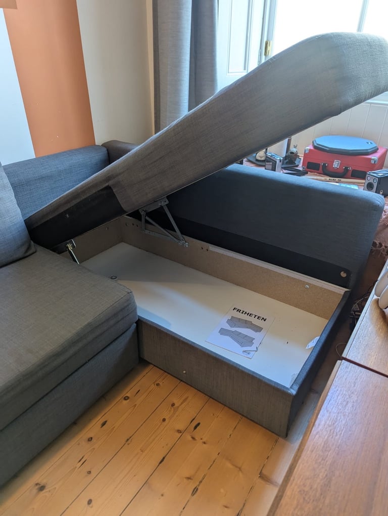 Sofa with pull out bed and storage 