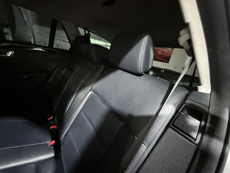 2010 Mercedes-Benz E Class 3.0 E350 CDI V6 BlueEfficiency Avantgarde G-Tronic Euro 5 5dr ESTATE D...