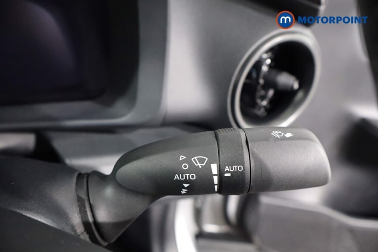 2024 Toyota C-HR 2.0 PHEV Design 5dr CVT HATCHBACK PETROL/ELECTRIC Automatic