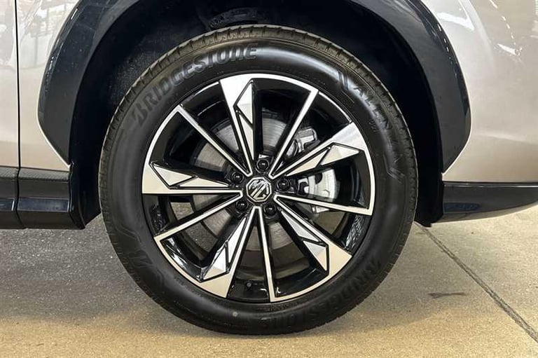 2024 MG MG HS 1.5 T-GDI SE 5dr ESTATE PETROL Manual