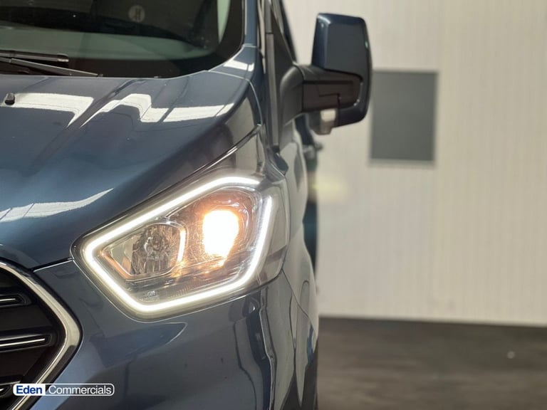 2022 72 FORD TRANSIT CUSTOM 2.0 320 ECOBLUE LIMITED CREW VAN DOUBLE CAB AUTO L1 