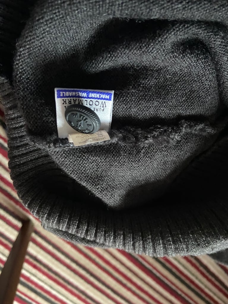 Men’s sweater 