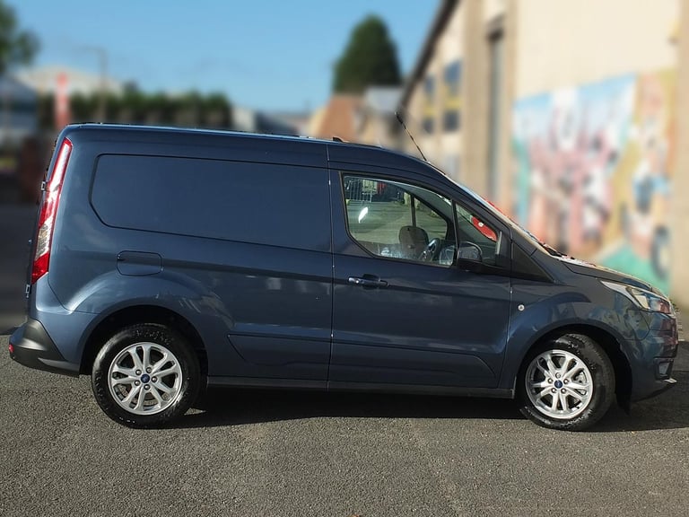 Ford Transit Connect 240 1.5 EcoBlue 100PS 'Limited' L1 Euro 6 Small Panel Van