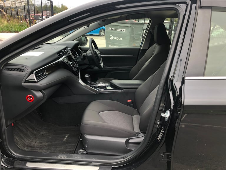 2019 Toyota Camry  2 480 CC TOYOTA CAMRY HYBRID Hybrid