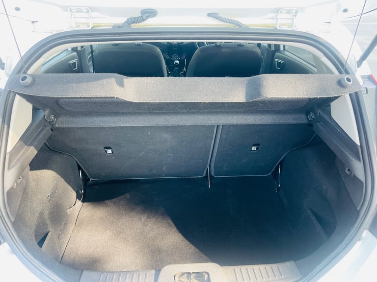 Ford FIESTA 2015, Manual 1.25 petrol, long mot, px or swap possible, 5 doors