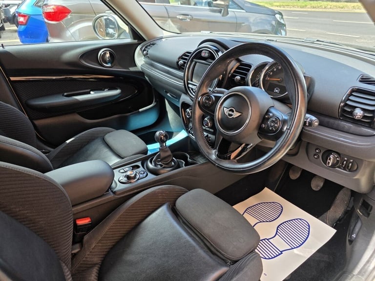 2016 MINI Clubman 1.5 ONE 5DR Manual White Estate Petrol Manual
