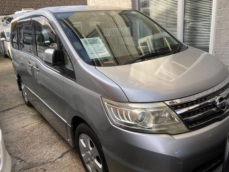 2010 Nissan Serena 2.0 PETROL AUTOMATIC 8 SEATER VERY LOW MILES ULEZ COMPLIANT