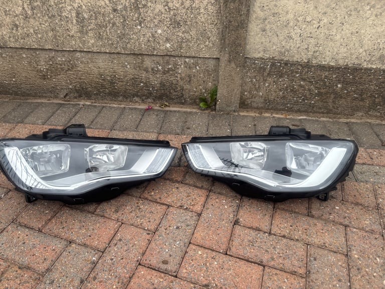 Audi A3 headlights 