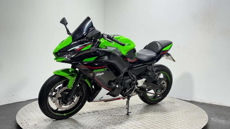 Kawasaki Ninja 650 NAKED 2022 13K GREAT RUNNING LIGHT PROJECT A2 650CC TWIN BIKE