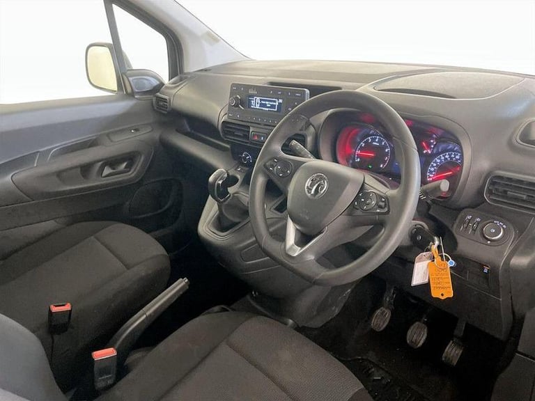 2020 Vauxhall Combo 2300 1.5 Turbo D 100ps H1 Sportive Van PANEL VAN DIESEL Manual