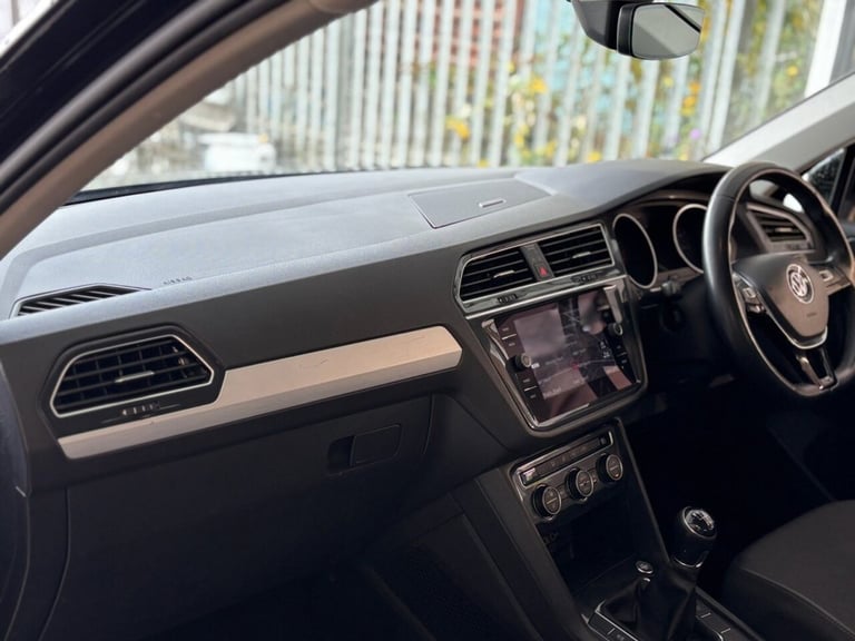 2019 69 VOLKSWAGEN TIGUAN 1.5 TSI EVO MATCH SUV 5DR PETROL MANUAL EURO 6 (S/S) (