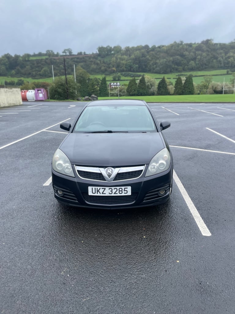 Vauxhall, VECTRA, Hatchback, 2007, Manual, 1796 (cc),5 doors - Image 2