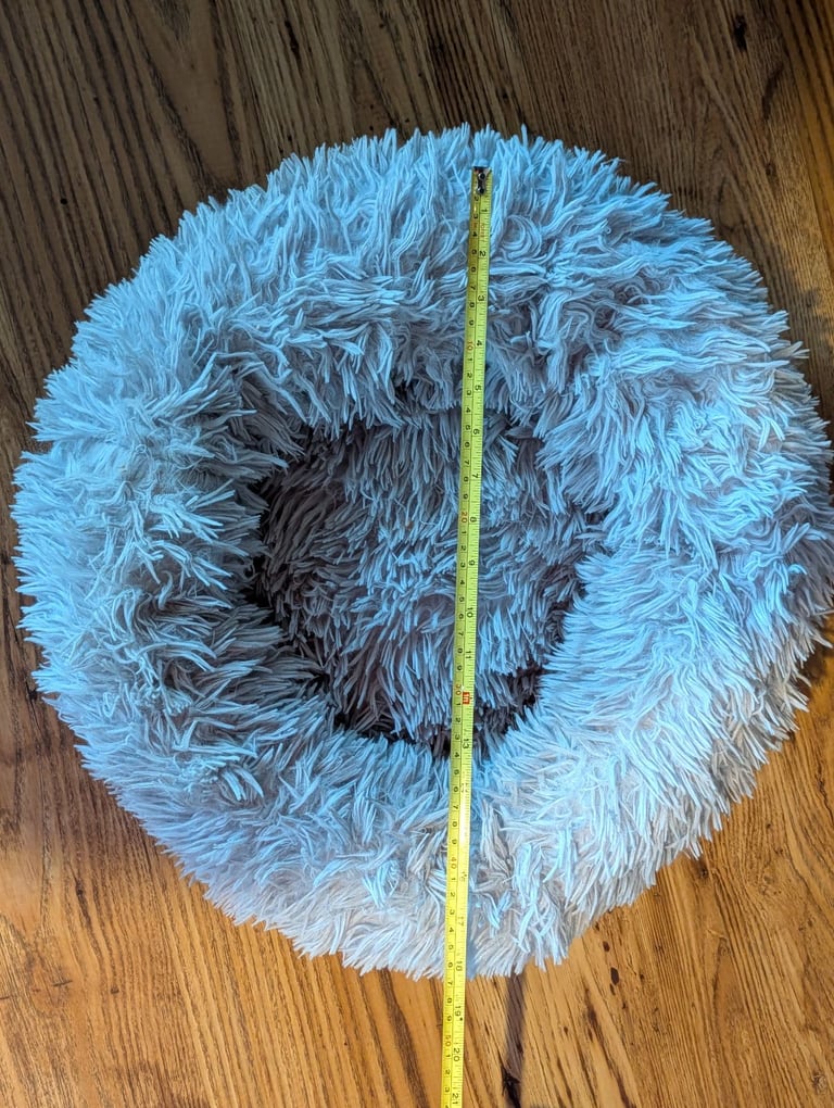 Small cat bed