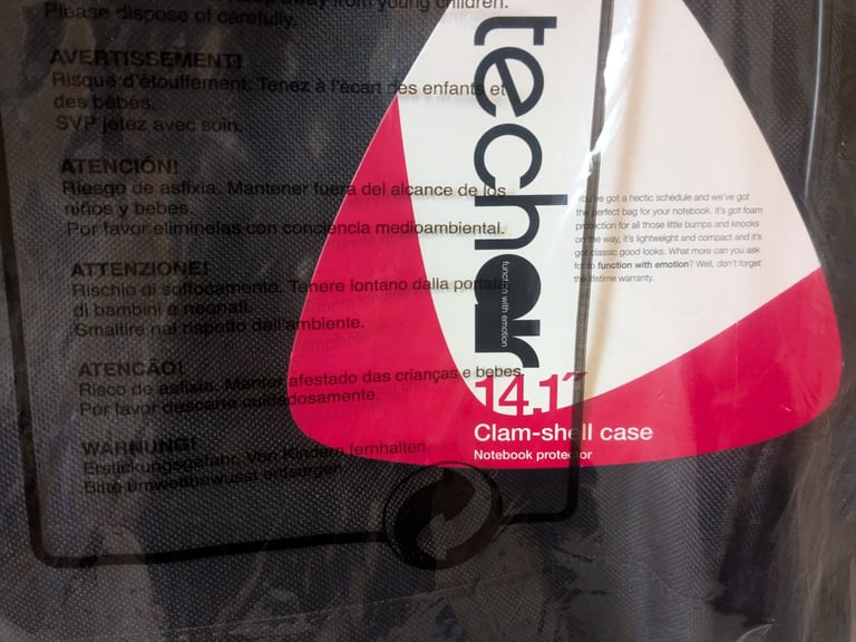 Techair laptop bag