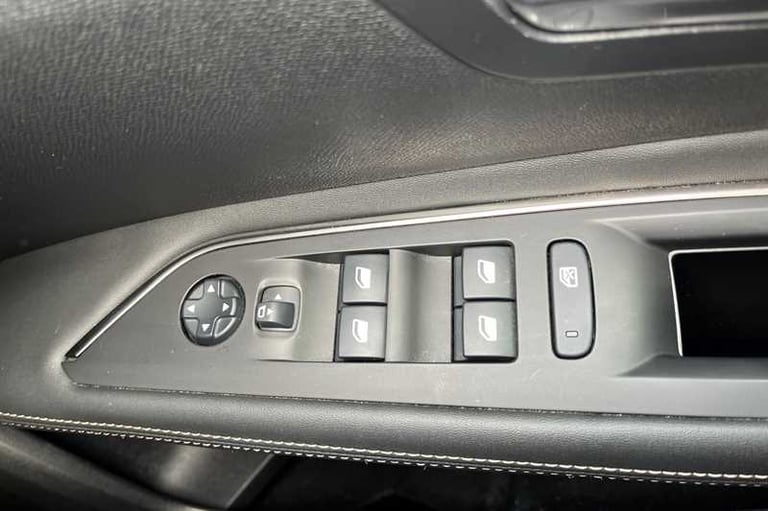 2020 Peugeot 3008 1.5 BlueHDi GT Line Premium SUV 5dr Diesel Manual Euro 6 (s/s) (130 ps) SUV Die...
