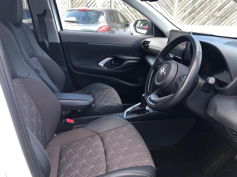 2023 Toyota Yaris 1.5 Hybrid Excel AWD 5dr CVT Estate Hybrid Automatic