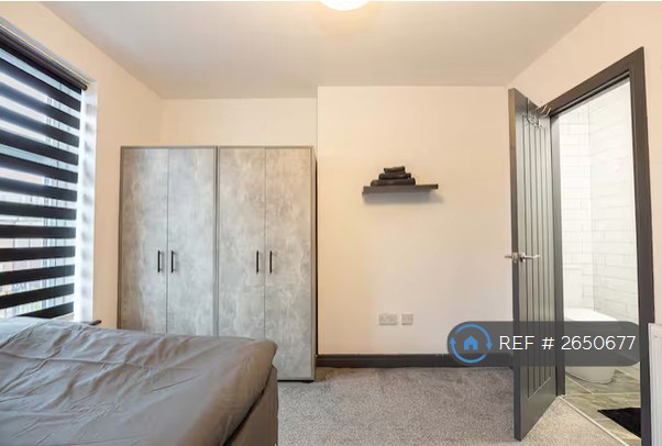 2 bedroom house in Denton, Denton, Manchester, M34 (2 bed) (#2650677)