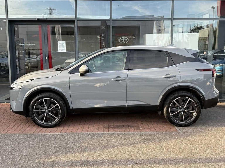 2022 Nissan Qashqai 1.3 DIG-T (140ps) Tekna HATCHBACK Petrol/Electric Hybrid Manual