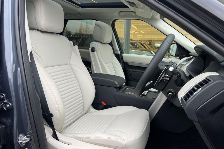 2025 Land Rover Discovery 3.0 D350 MHEV Dynamic SE SUV 5dr Diesel Auto 4WD Euro 6 (s/s) (350 ps) ...