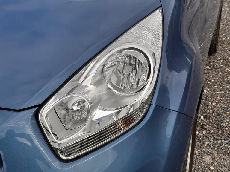  Kia Venga 1.6 3 MPV 5dr Petrol Auto Euro 5 (Sat Nav) (123 bhp) Petrol Automatic