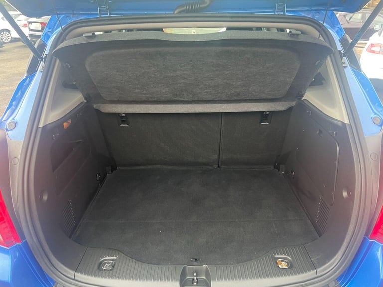 2015 Vauxhall Mokka 1.6i Exclusiv 2WD Euro 6 (s/s) 5dr HATCHBACK Petrol Manual