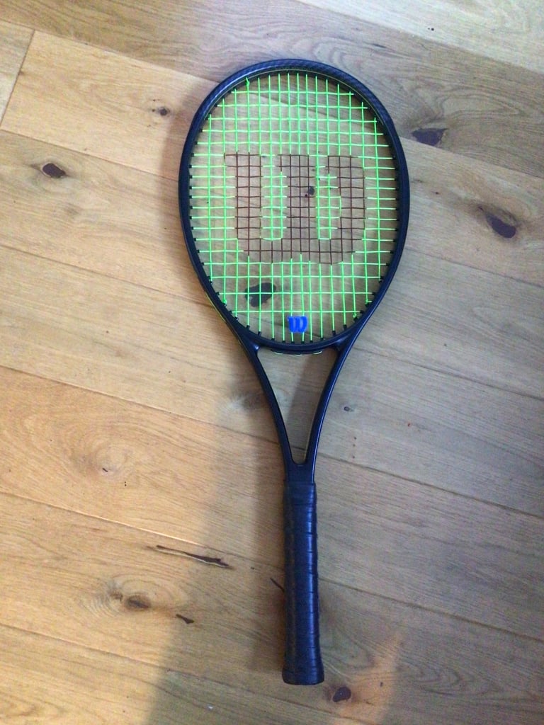 Wilson Pro Staff 97 V13 Tennis Racket. Grip 3. Excellent Condition 