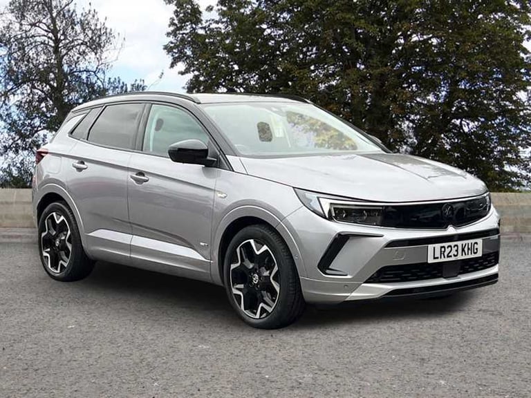 2023 Vauxhall Grandland 1.6 PLUG-IN HYBRID ULTIMATE 5DR AUTO Hatchback Hybrid Automatic