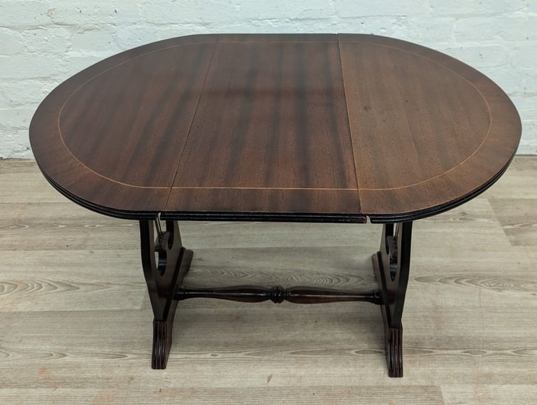 Reproduction mahogany Sutherland table 