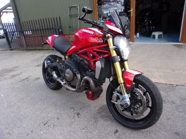 Ducati Monster M1200 S 2015/15