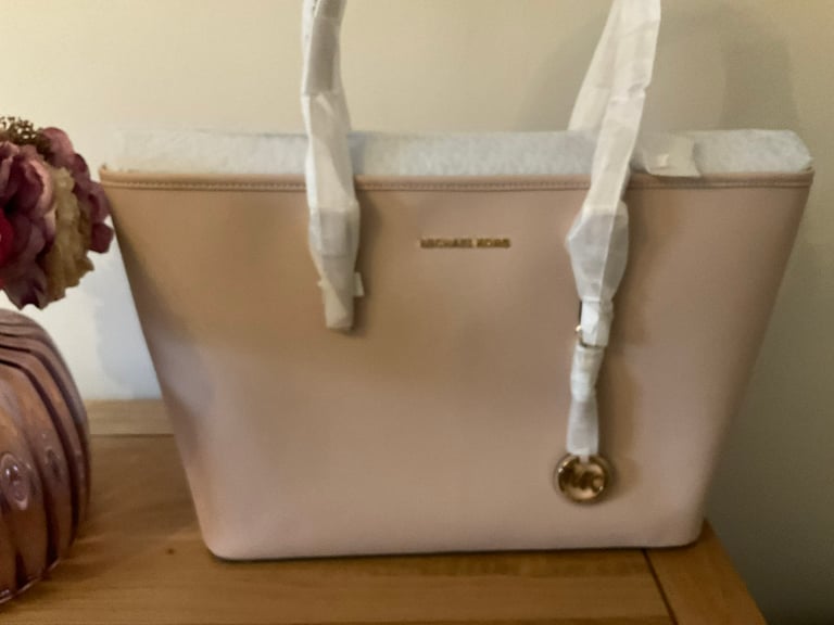 Gumtree michael kors on sale bag